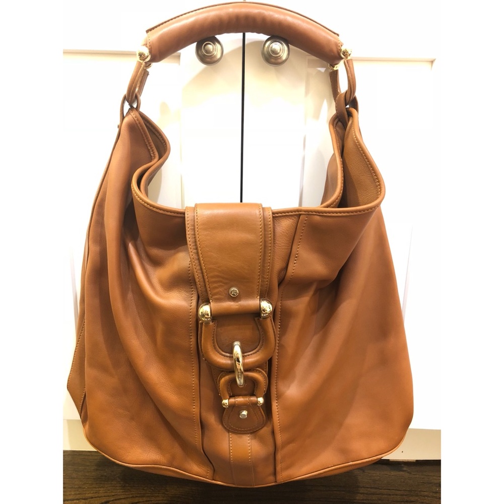 Burberry Extra Large Hillgate Hobo Bag
